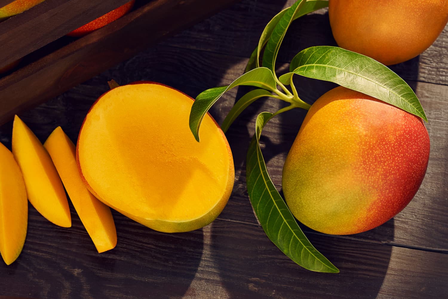 fondo frutas y productos que vendemos